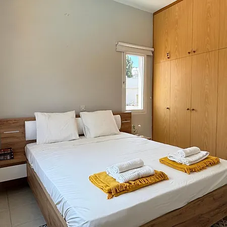 Stylish One Bedroom At Harbour