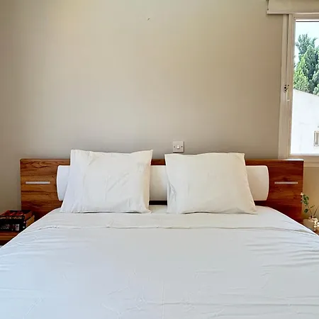 Stylish One Bedroom At Harbour * Pafos