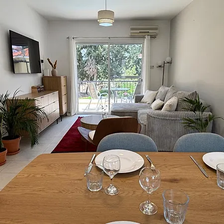 Stylish One Bedroom At Harbour Apartamento